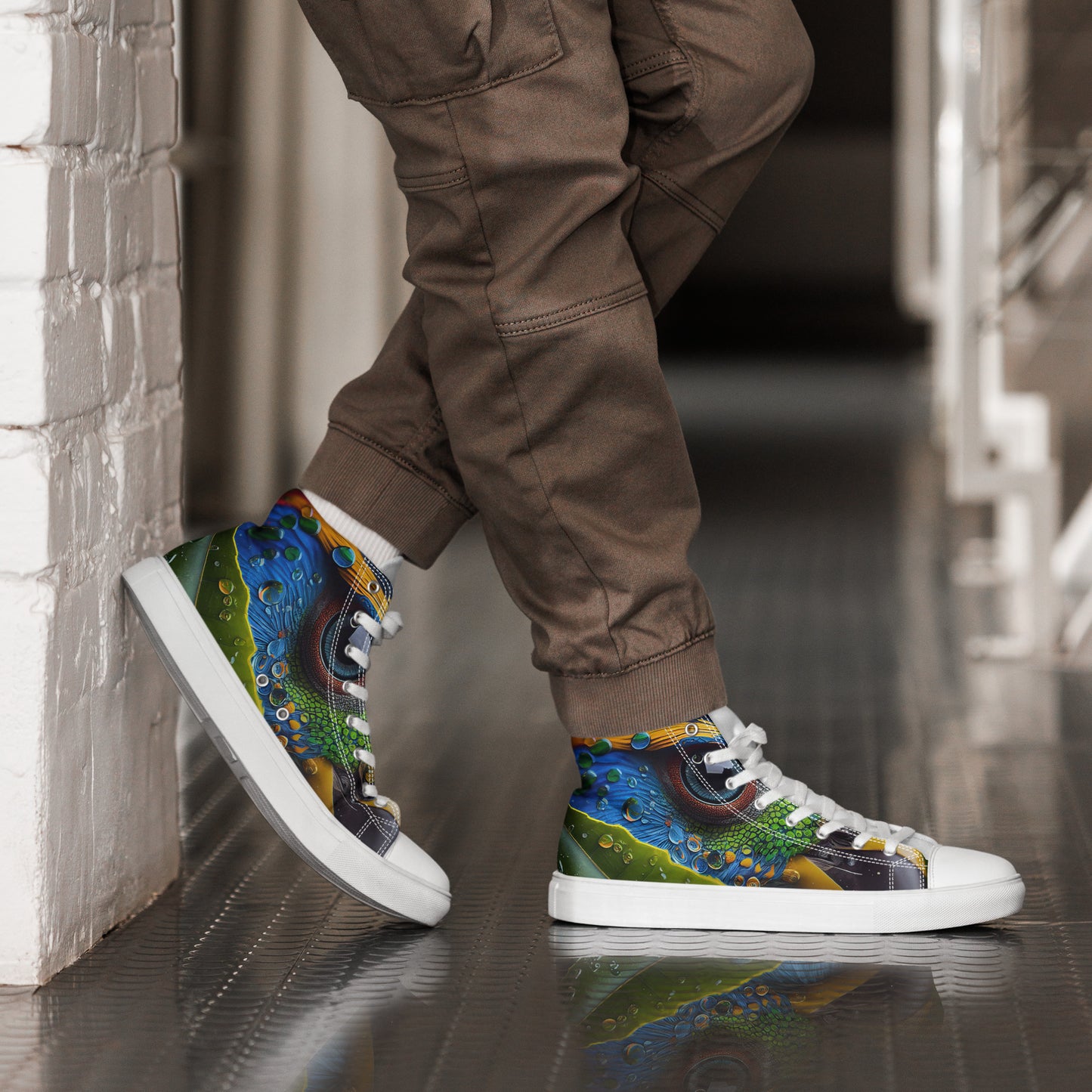 Parrot Men’s high top canvas shoes